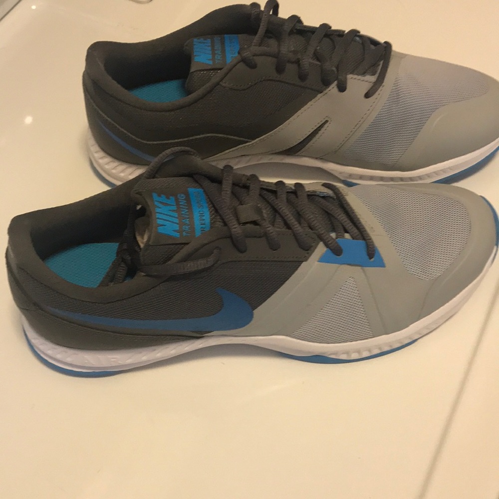 NWOT Men’s Nike training Air Epic Speed